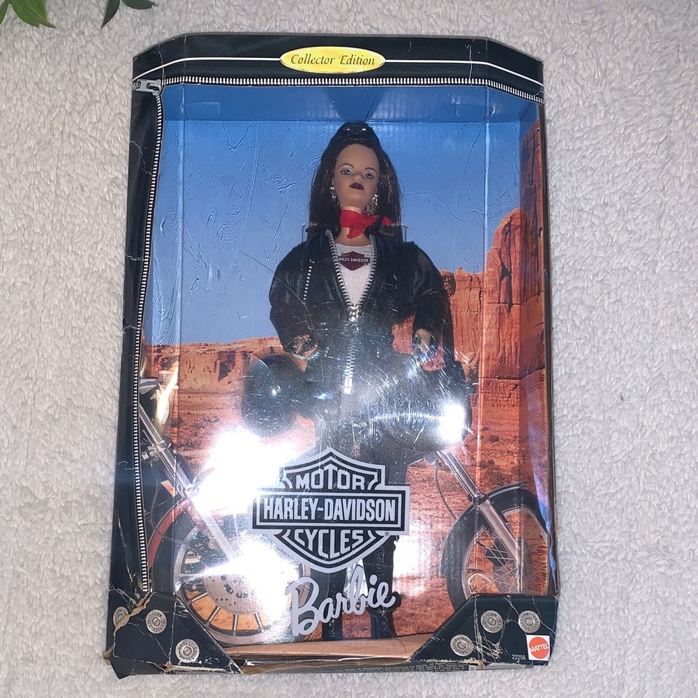 NEW Harley-Davidson Barbie with Black Jacket and Red Scarf *damaged box - Picture 2 of 14